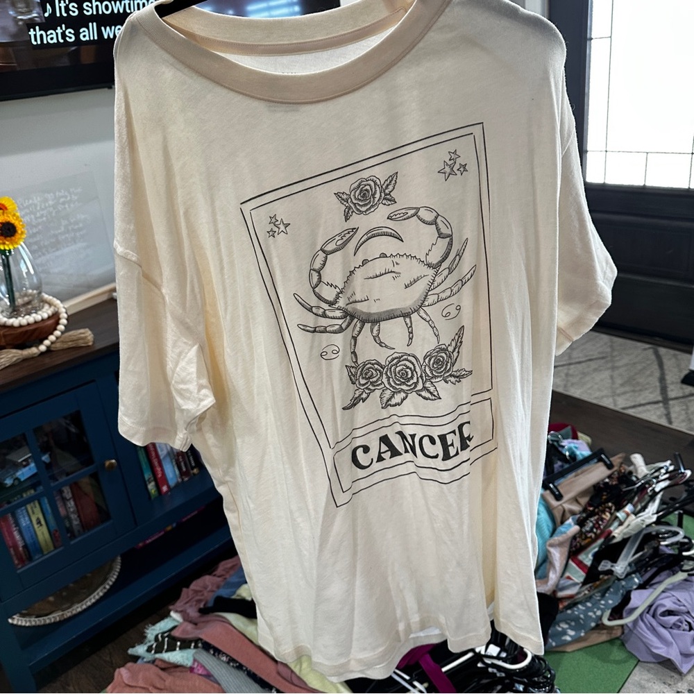 American Eagle Oversized Zodiac Tee